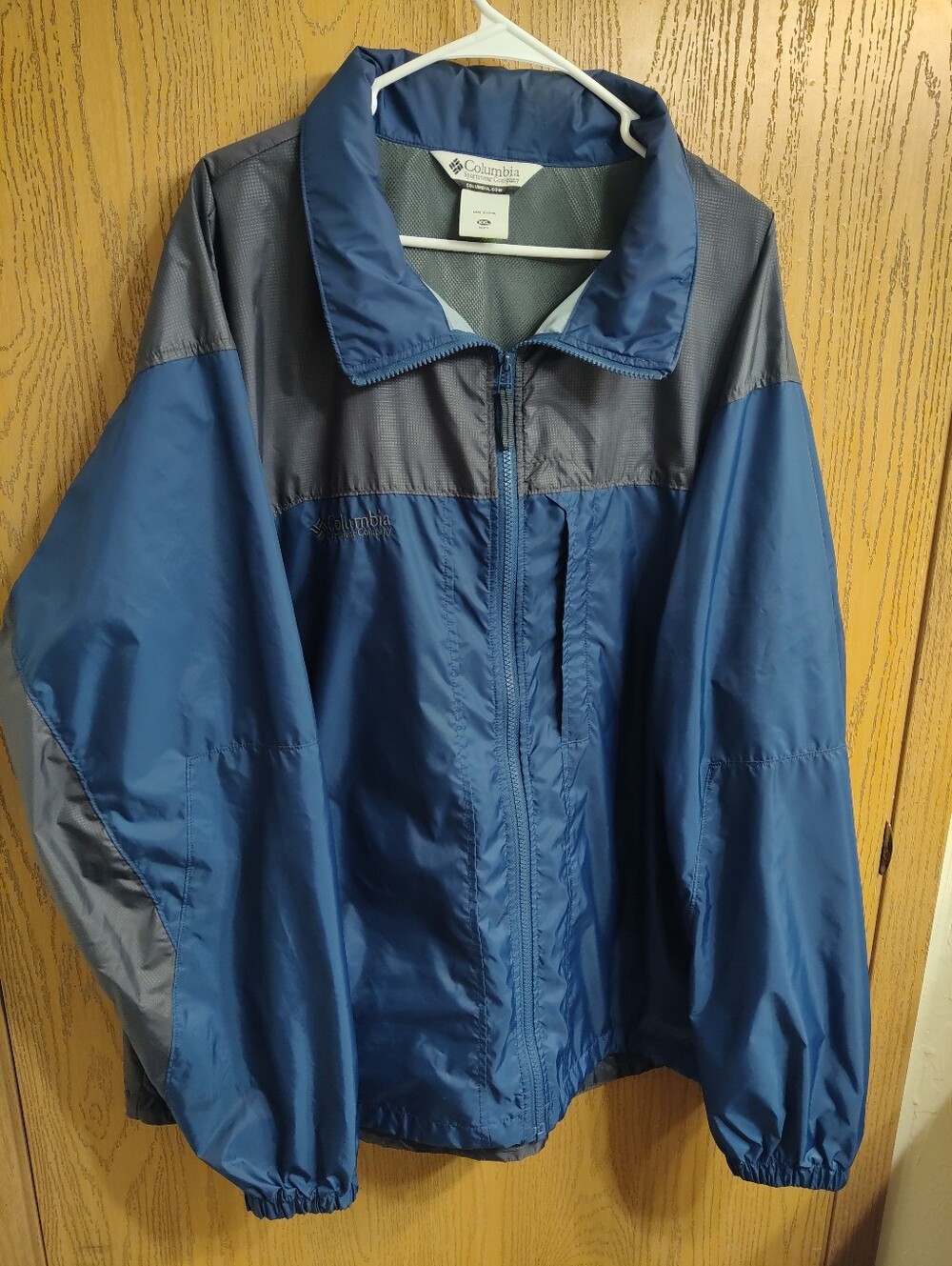 Columbia Men's Blue Windbreaker Jacket